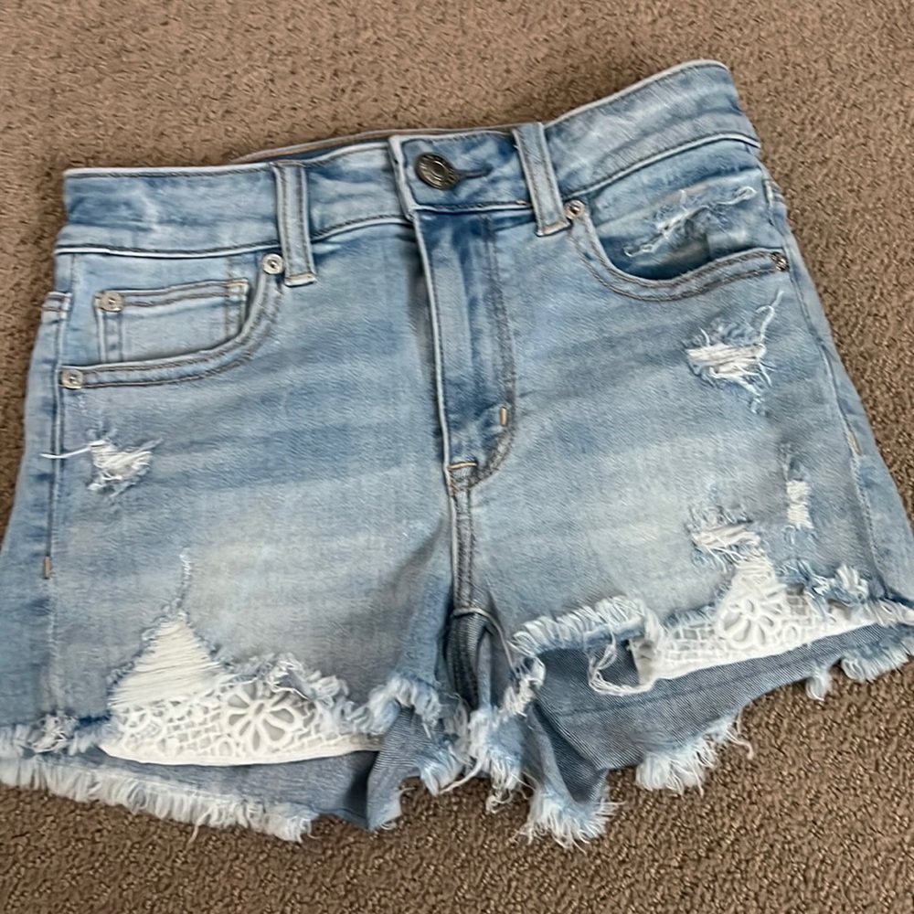 American eagle light wash denim shorts size 0